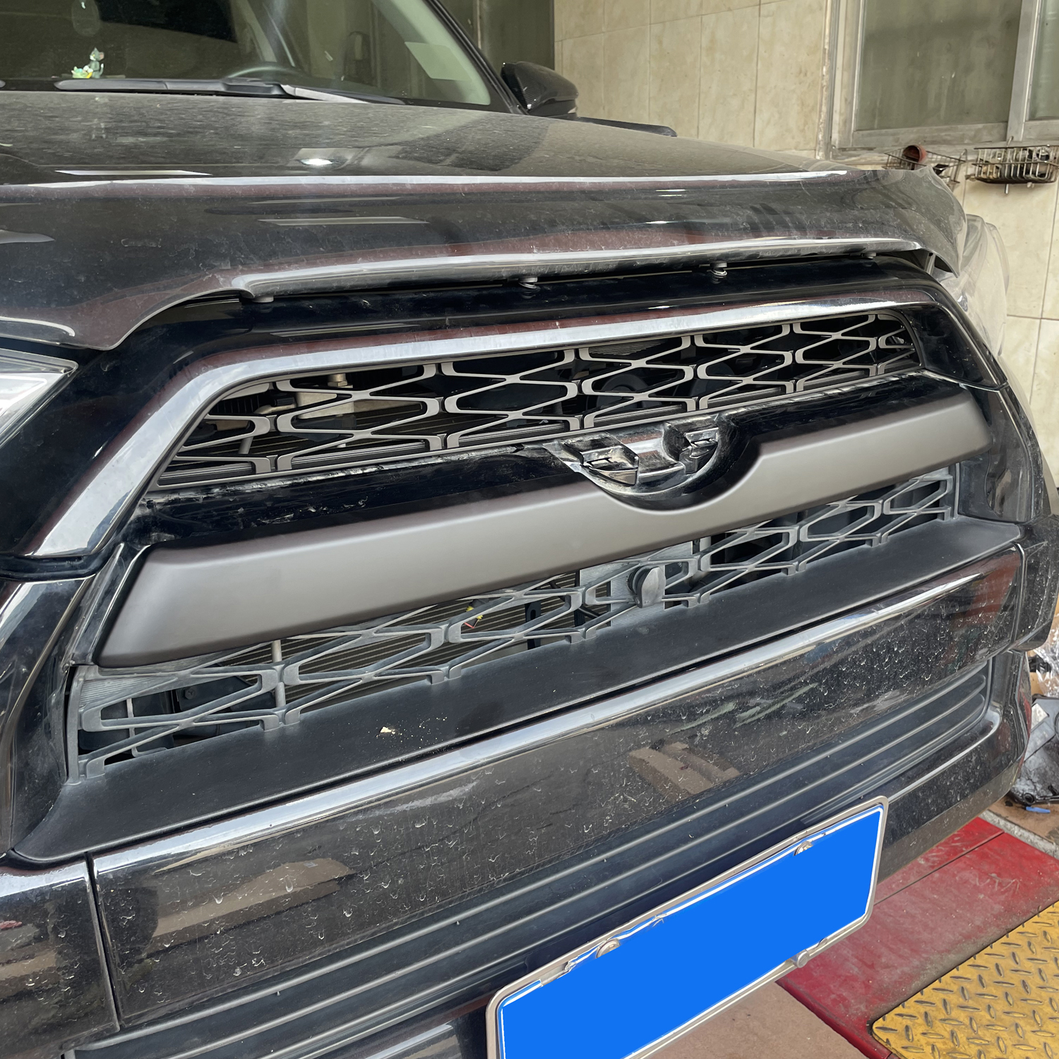 Front Bumper Grille Replacement For Toyota 4Runner Limited 2014-2024