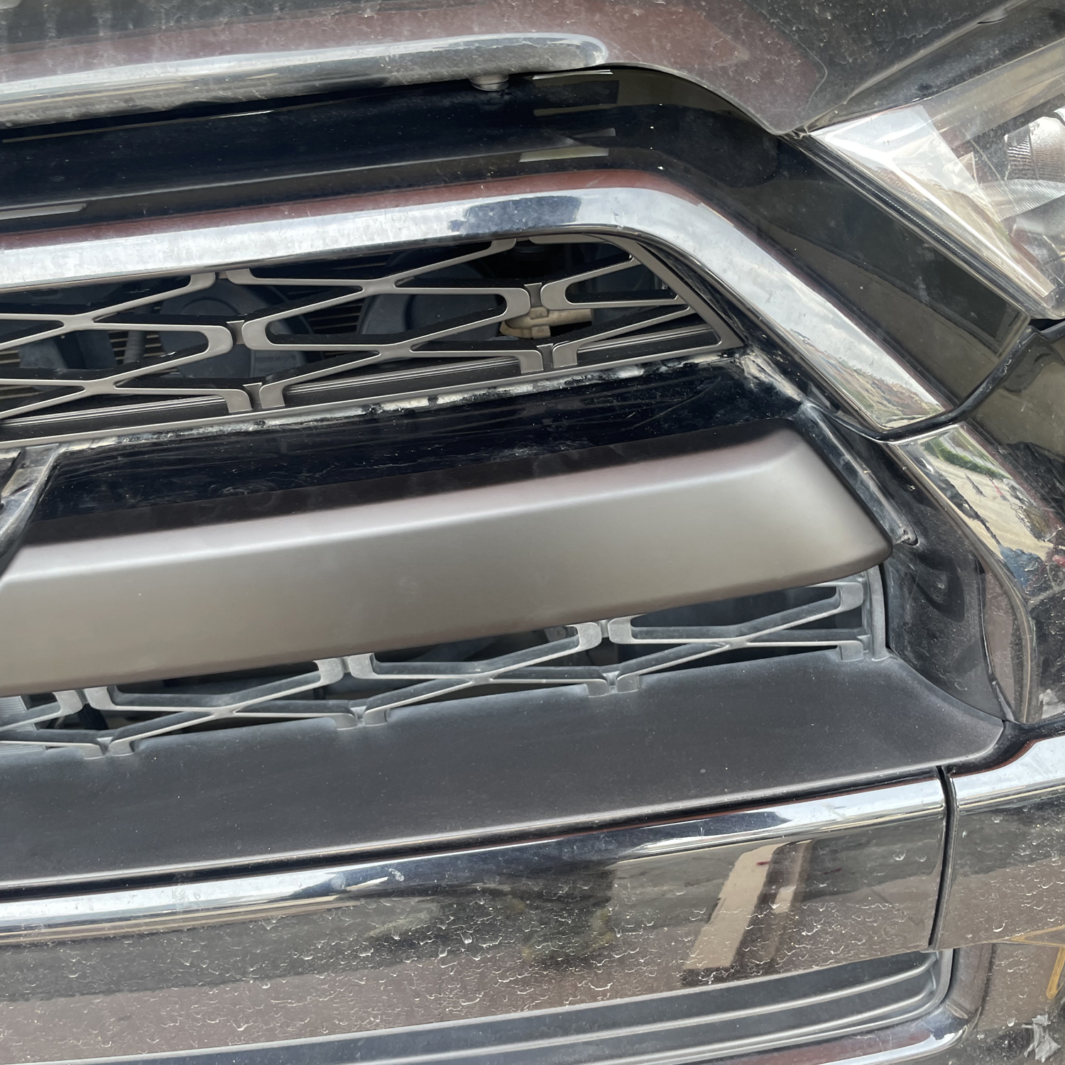 Front Bumper Grille Replacement For Toyota 4Runner Limited 2014-2024
